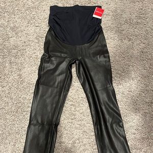 BRAND NEW NEVER WORN Mama Faux Leather Leggings